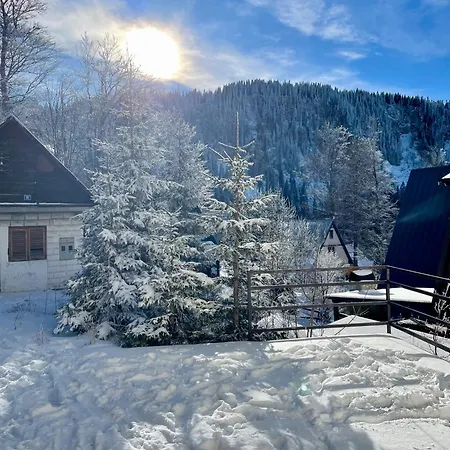 Nivalis Hill 5, アパート